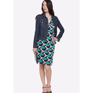 Wrap dress geometric